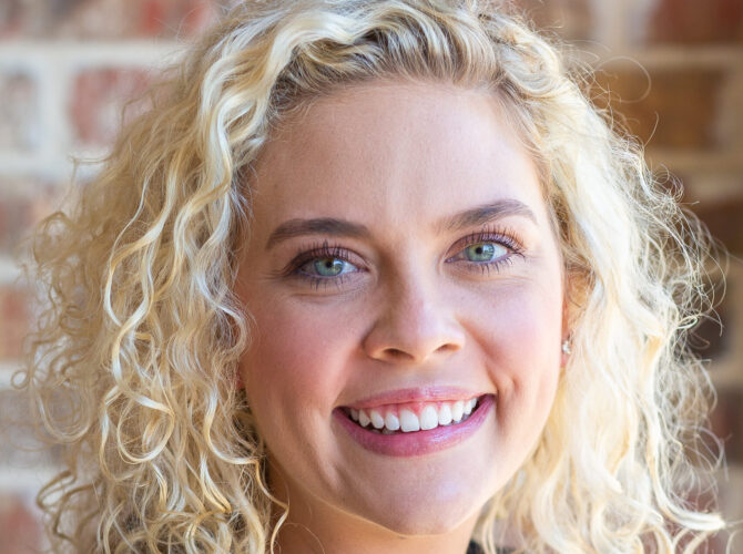 Lauren, RDH